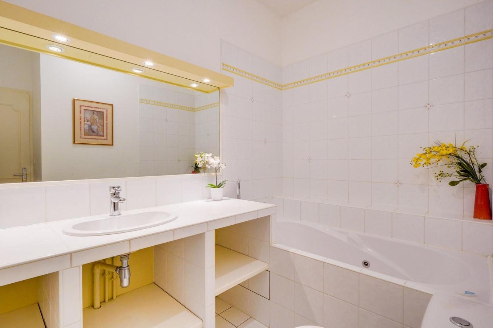 Lovely Apartment With Exceptional Terrace Bordeaux Dış mekan fotoğraf